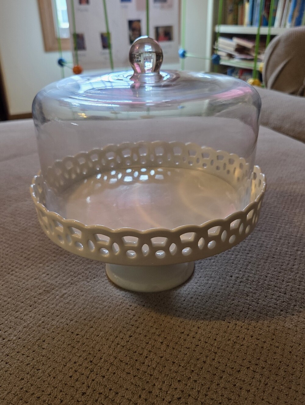 Crate & Barrel White Footed Pedestal Cake / Treat Stand With Glass Cover